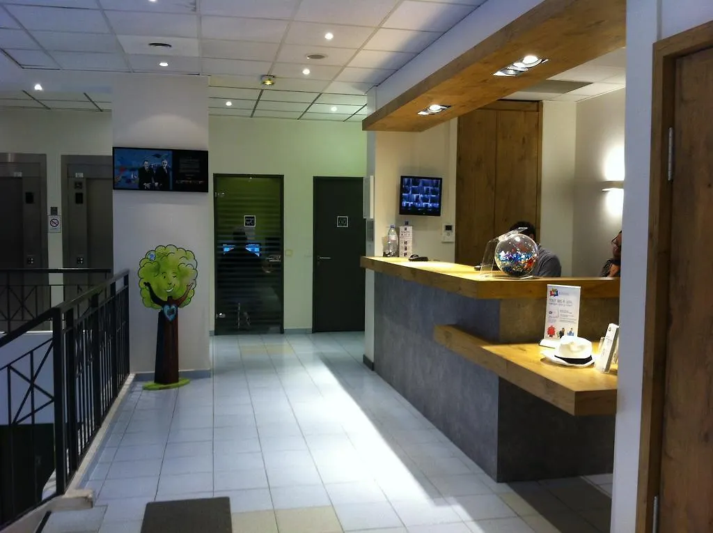 Ibis Budget Nice Aeroport Hotel