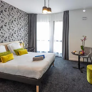 Apart-hotel Nemea Arenas Aeroport
