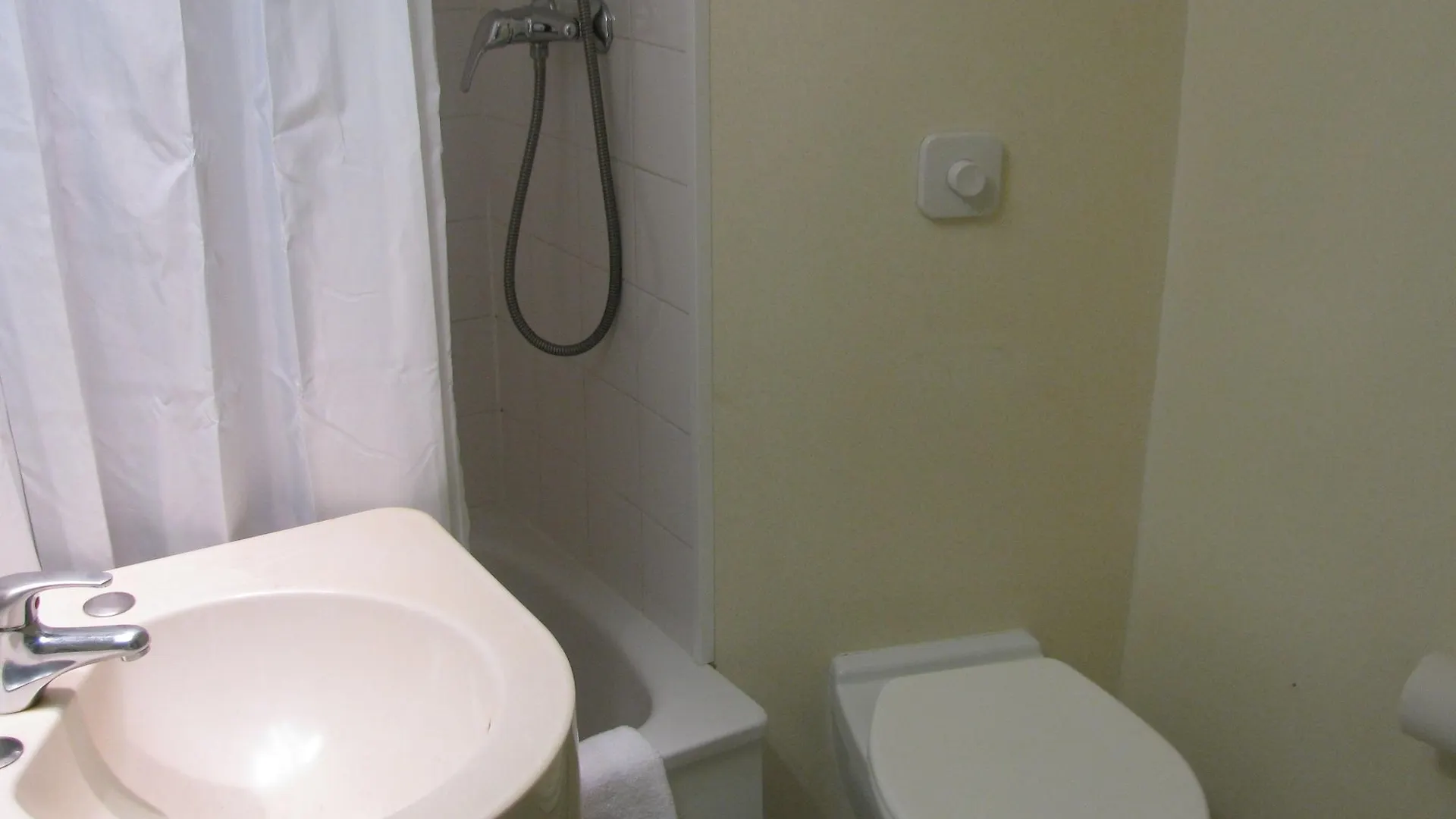 Hotel ibis budget Nice Aeroport
