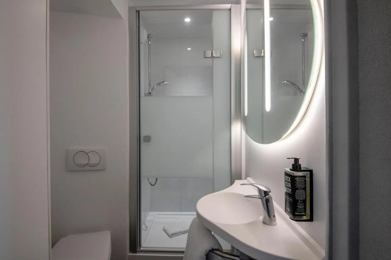 Ibis Budget Nice Aeroport Hotel