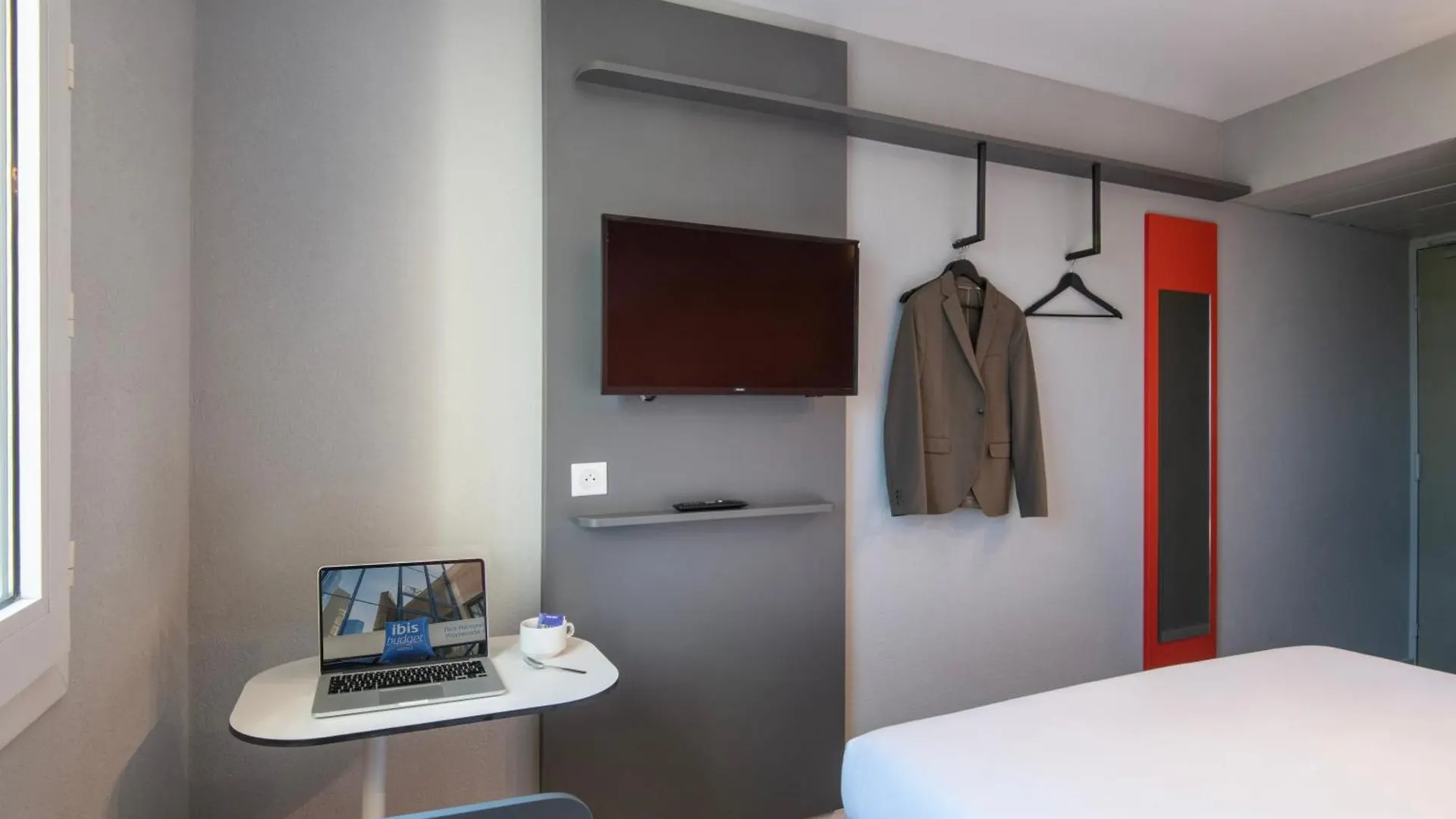 ** Hotel Ibis Budget Nice Aeroport France