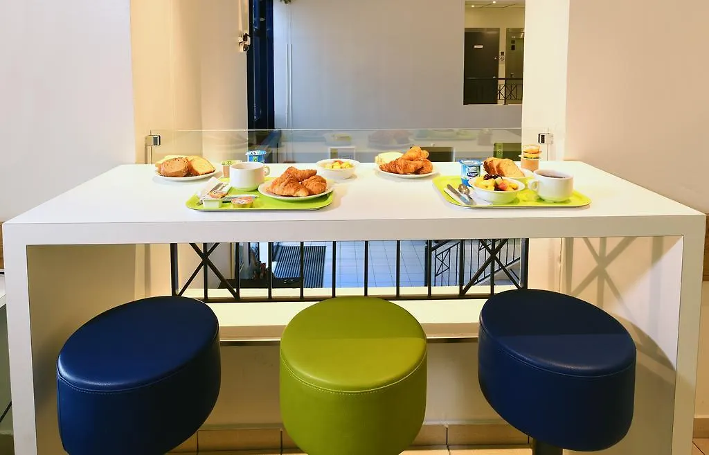 ibis budget Nice Aeroport 2*,